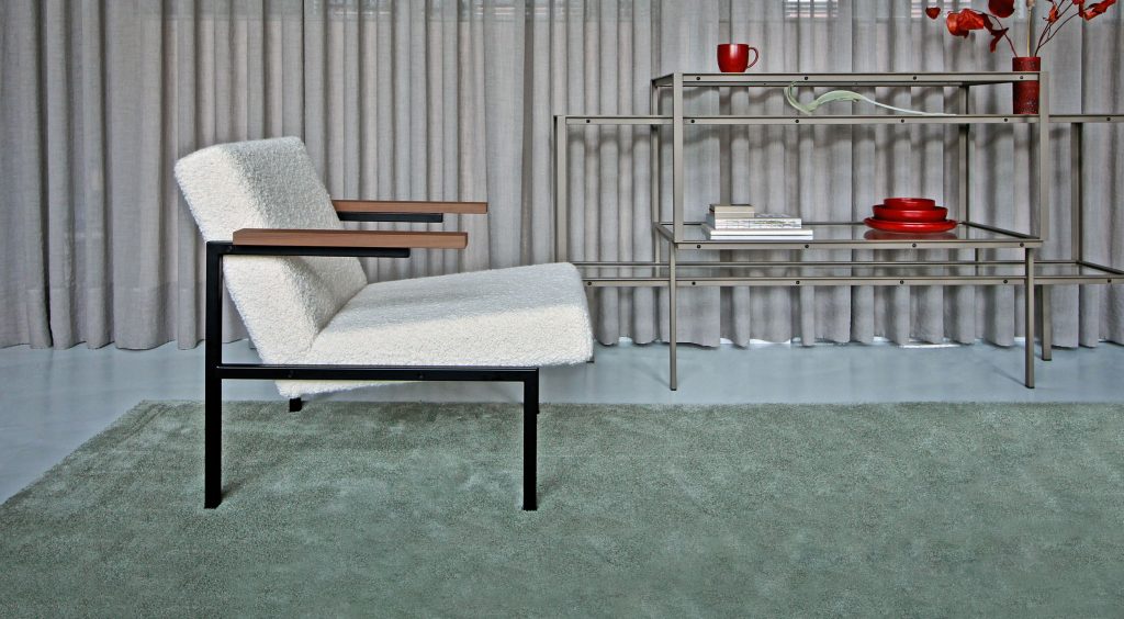 Martin Vissers SZ 63 fauteuil terug in collectie! | Spectrum Design